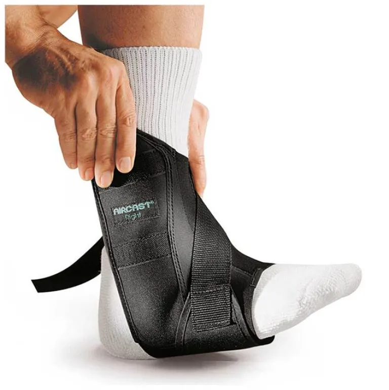 Aircast ® AIRGO™ Sprunggelenkorthese rechts M, 1 St- Knöchel- & Sprunggelenkbandagen