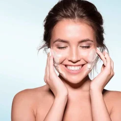 Hydro Boost Aqua Reinigungsgel, 200 ml^Neutrogena Outlet